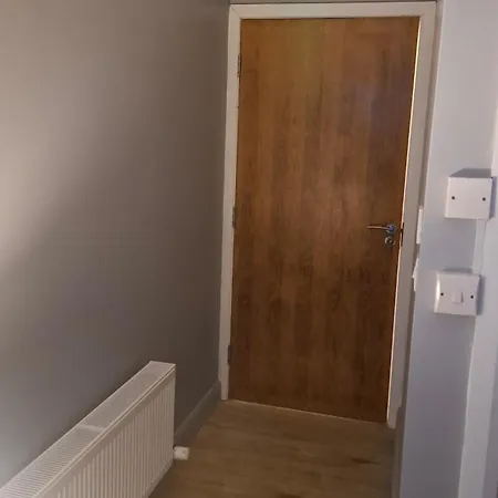 Apartment 1 At Busy Bee